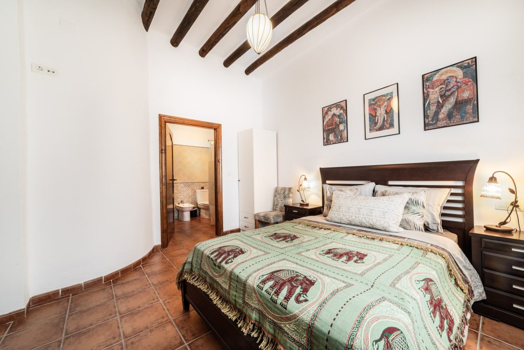 84-5M9A4069-HDR-Edit